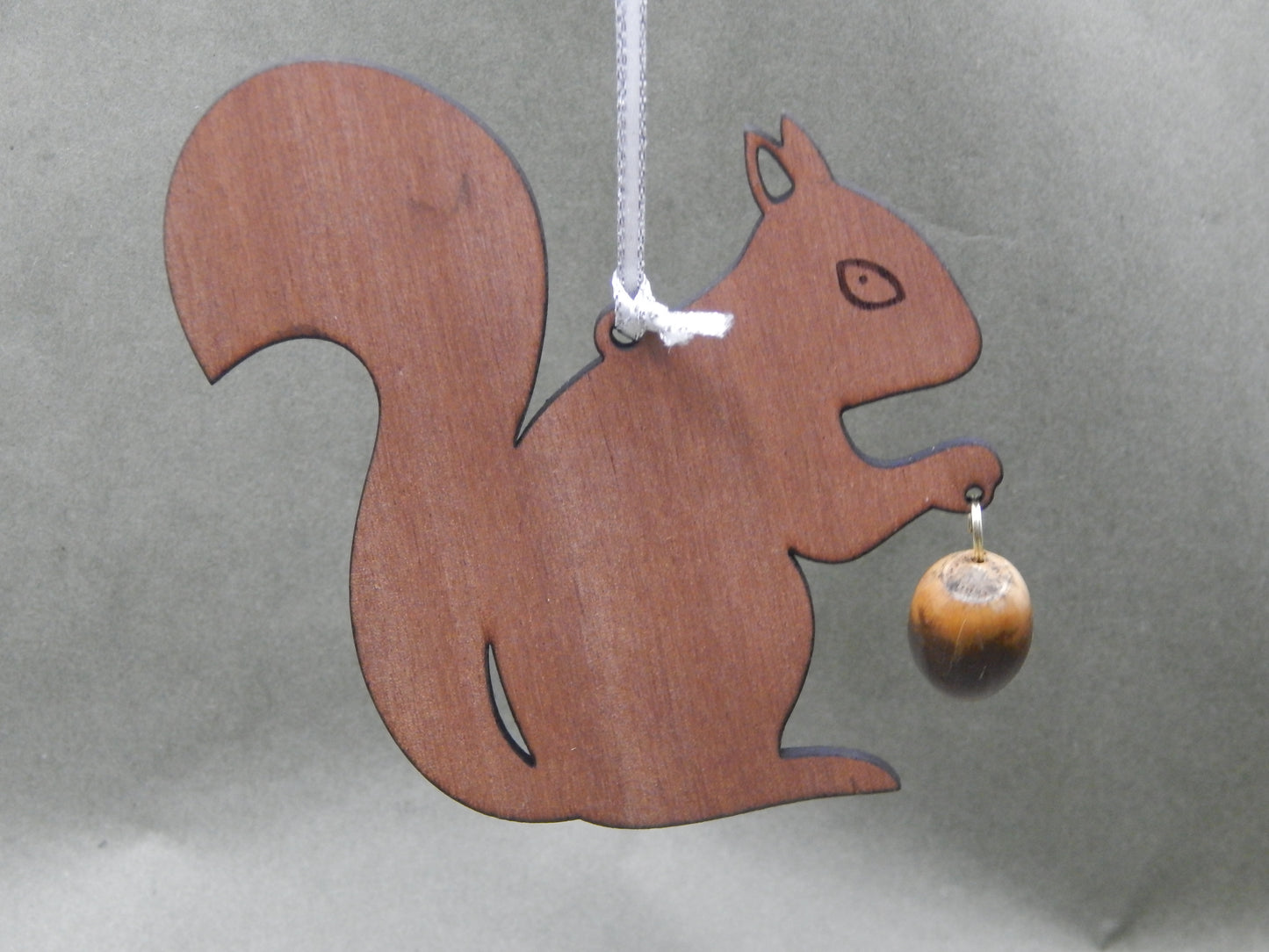Squirrel with nut